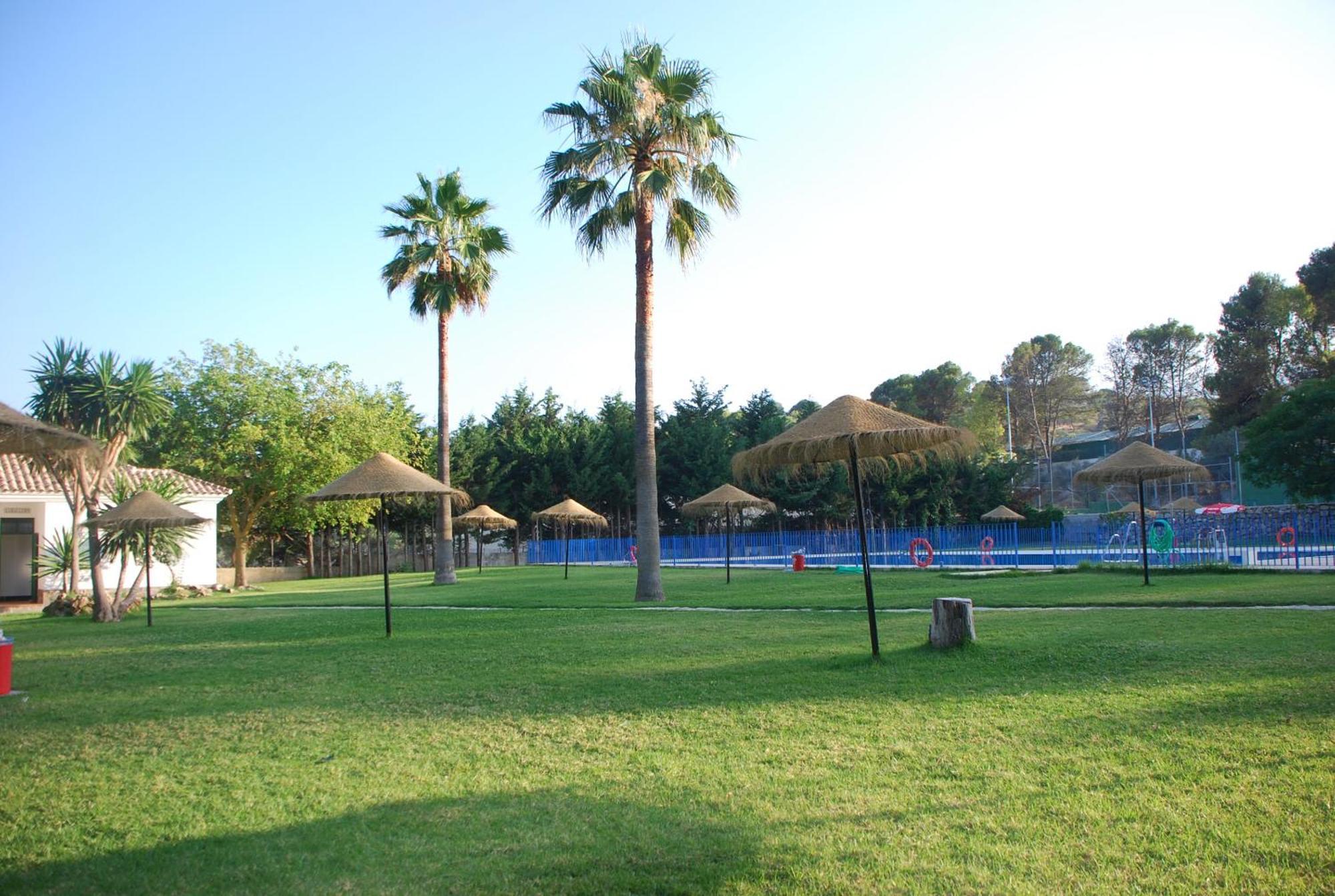 Camping Sierra De Las Nieves Yunquera Buitenkant foto